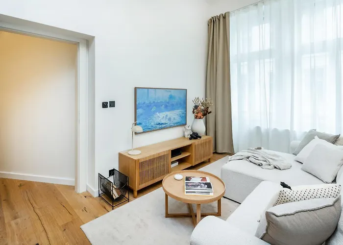 דירה Rentero Cozy Wenceslas Square 700m Apartment, *