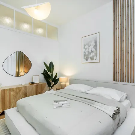 Cozy Wenceslas Square 700m Apartment, Apartman Prága