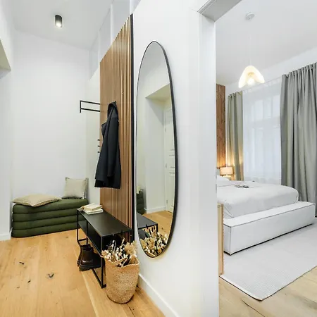 公寓 Rentero Cozy Wenceslas Square 700m Apartment, *
